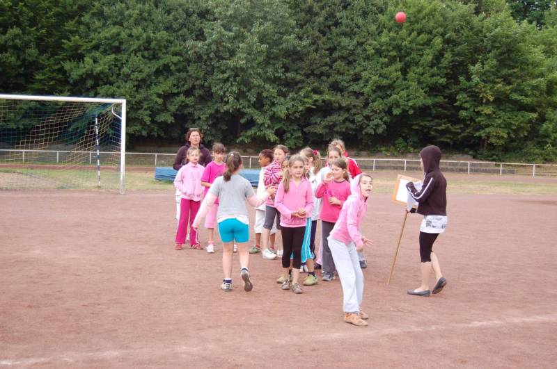 <i><b>BJS-Grundschule-093</b></i>