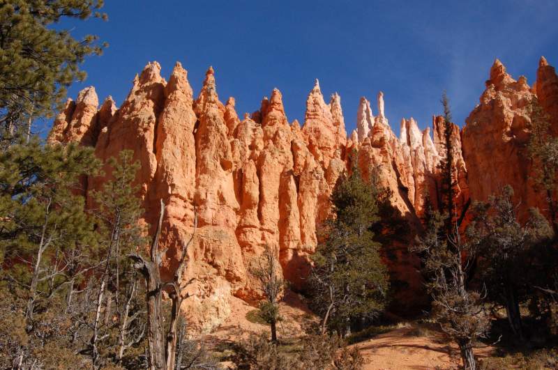 <i><b>0433-Bryce_Canyon</b></i>