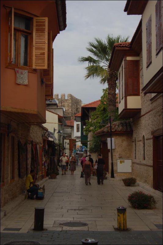 <i><b>005-Antalya</b></i>