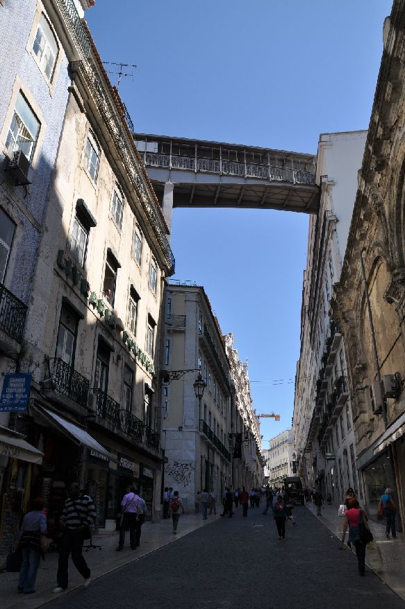 <i><b>397-Lisboa-Baixa</b></i>