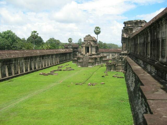 0162-Angkor_Wat