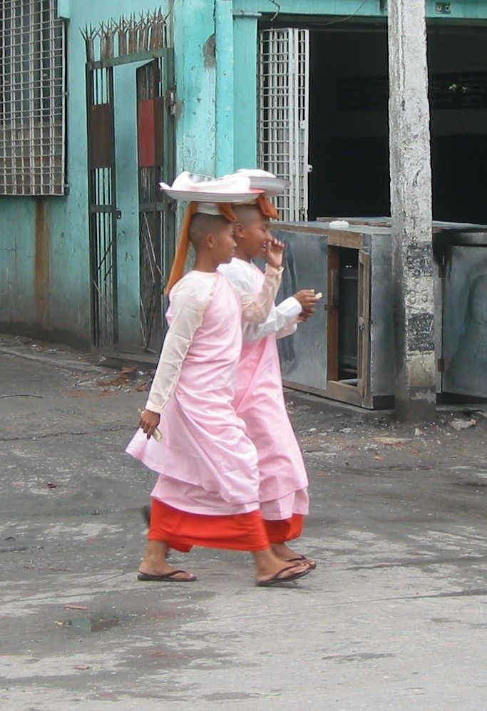 Buddhistische Nonnen 