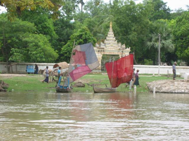 Auf dem Irrawaddy Fluss