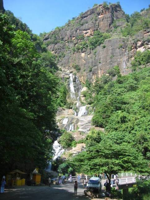 <i>Ravana Falls</i>