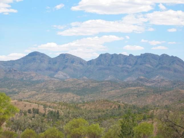 <i>Flinders-Range</i>