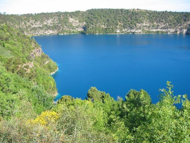 <i>Blue lake bei Mount Gambier</i>