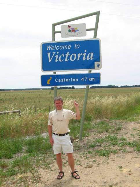 <i>Welcome to Victoria</i>