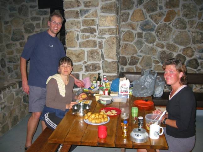 <i>Abendessen in der Camp-Kche</i>